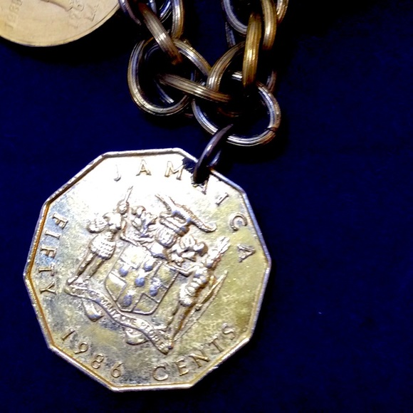 Gold-plated real coins 17-inch chain—80s fabulous! - Picture 5 of 7